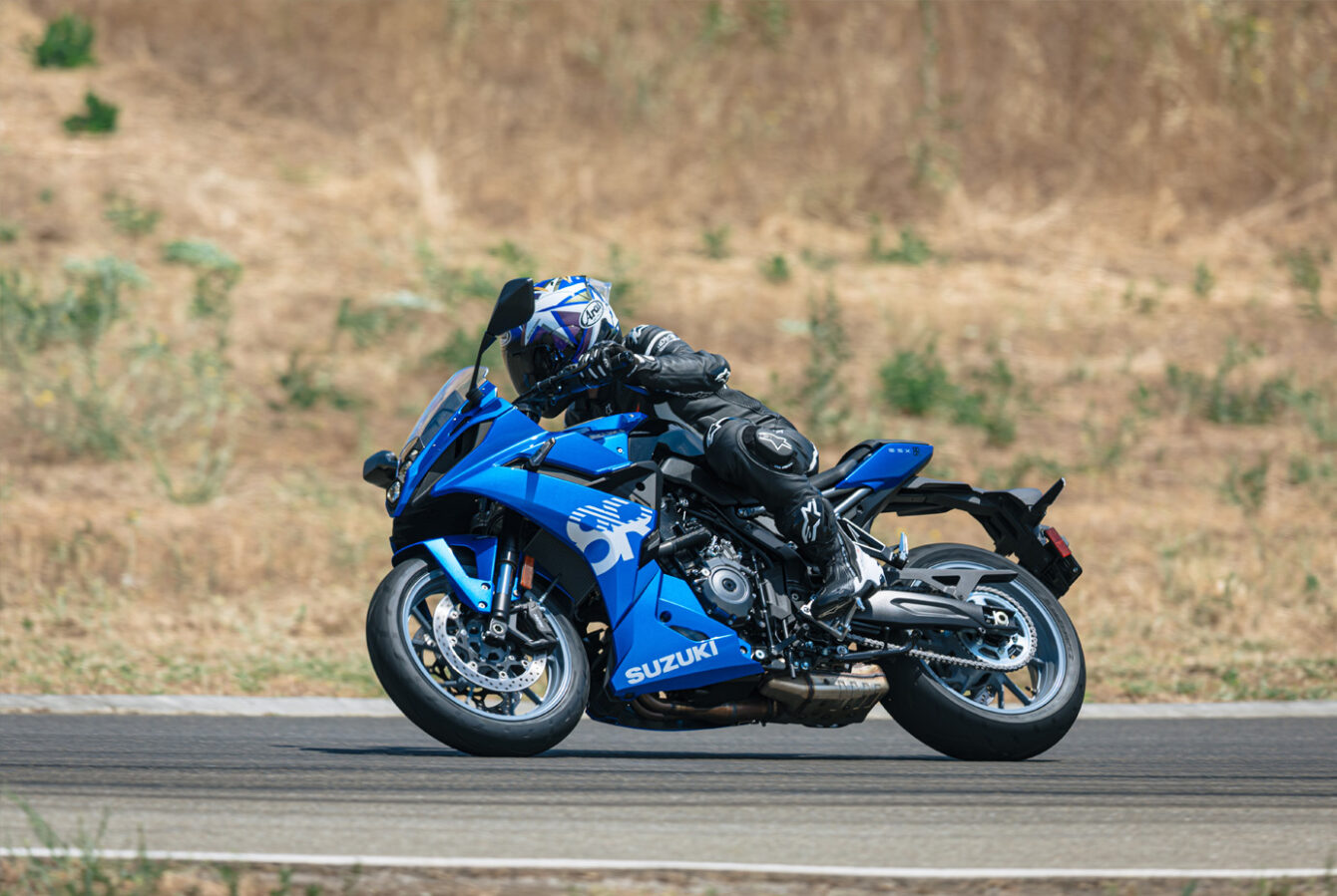 2-gsx-8r-Image-link-large-1381x927-1-1340x899