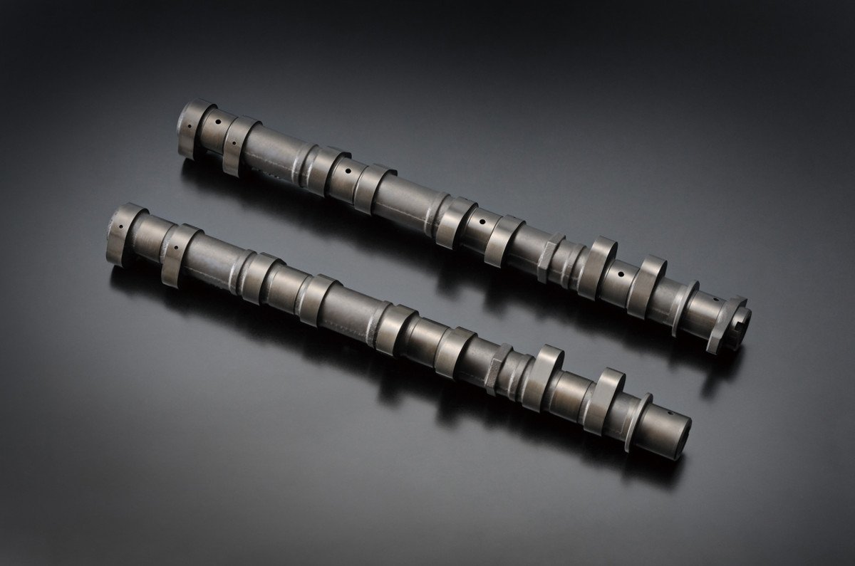 GSX-R1000_AL7_camshafts_1475712937