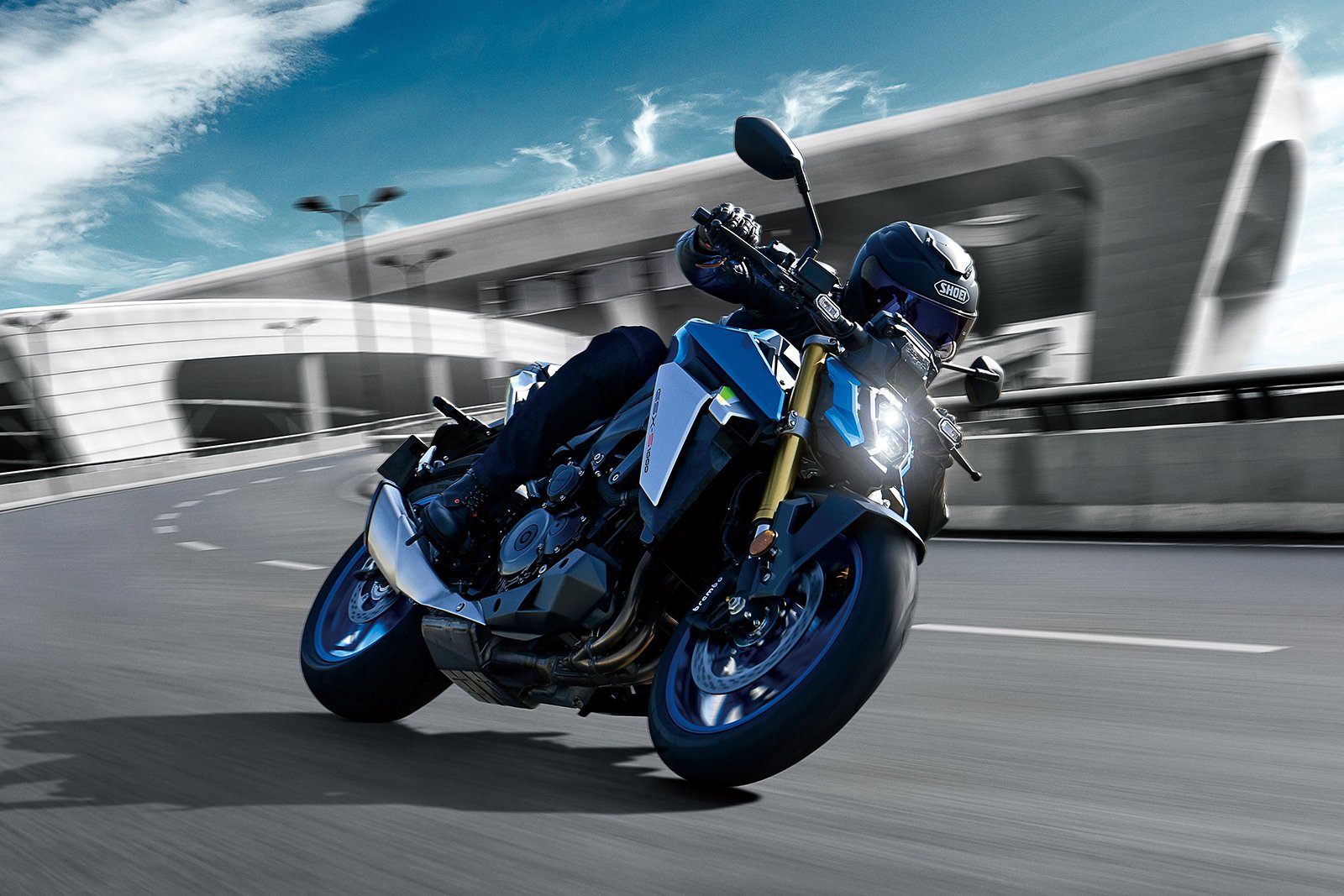 GSX-S1000RQM2_Action_2