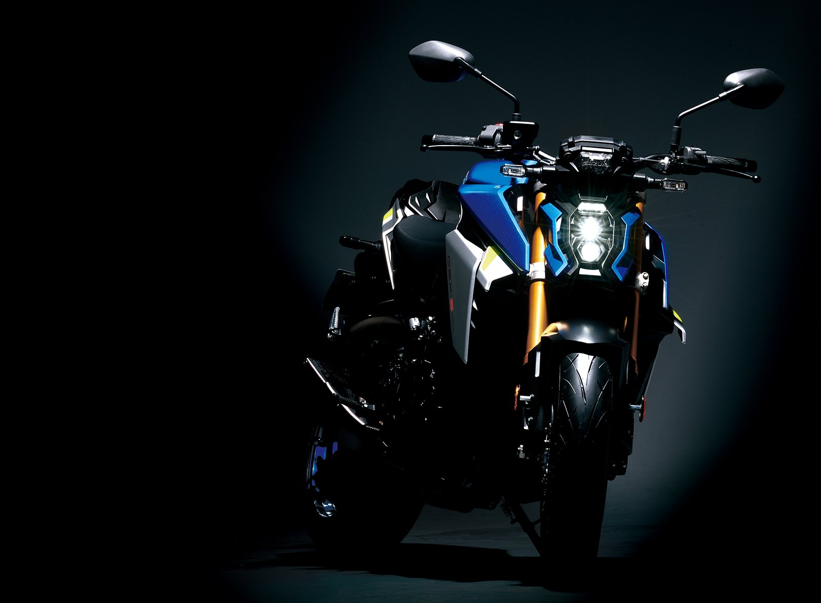 GSX-S1000_M2_Action_106