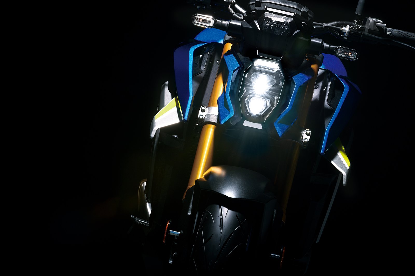 GSX-S1000_M2_Action_114